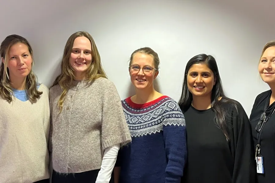 B4DT-gruppen på Kongsberg DPS: Karina Herfindal, Sunniva B. Vangen, Kathinka Bøckman, Manpreet Kaur Grewal Sharma og May Britt C. Sandbraaten.