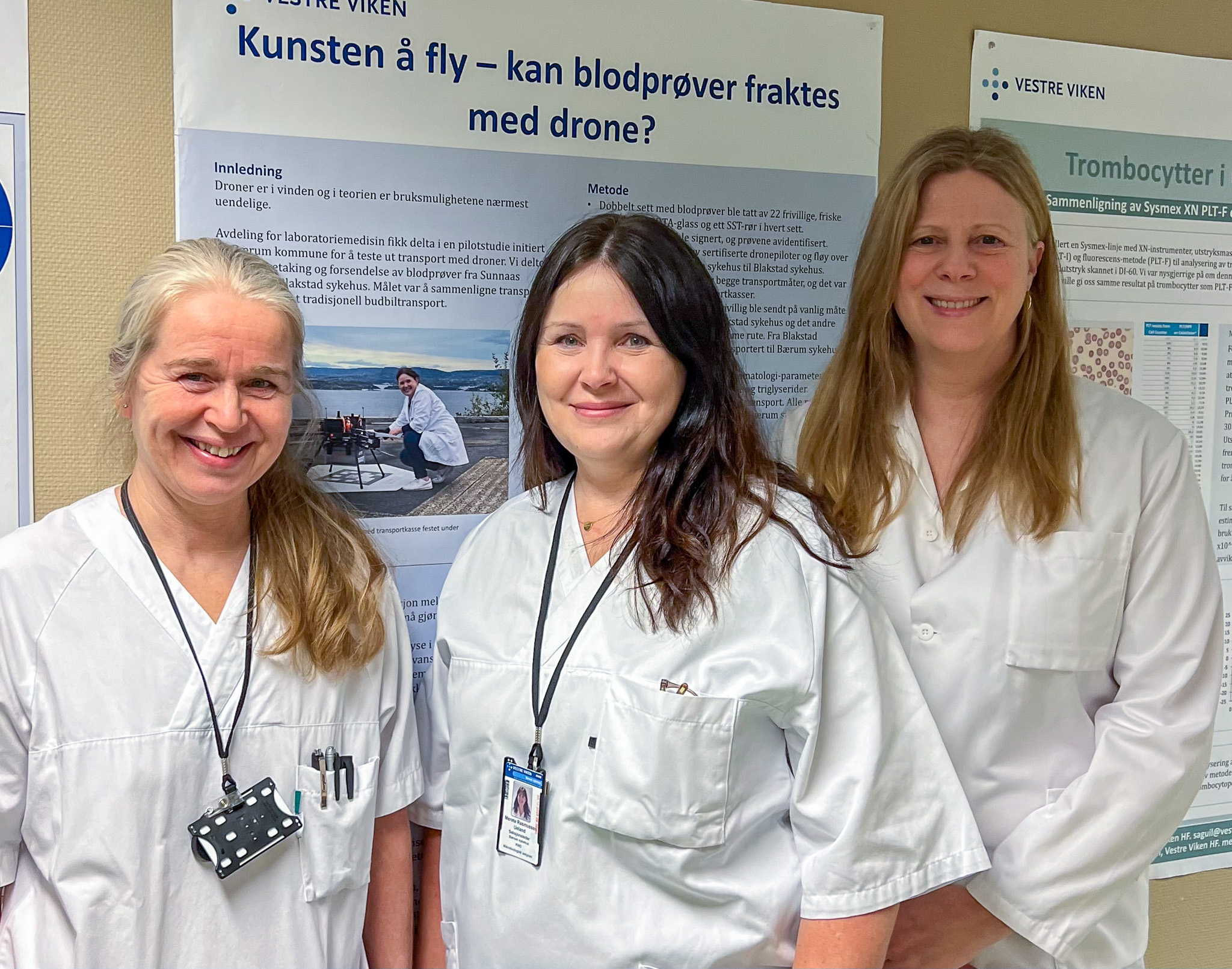 En gruppe kvinner i hvite frakker