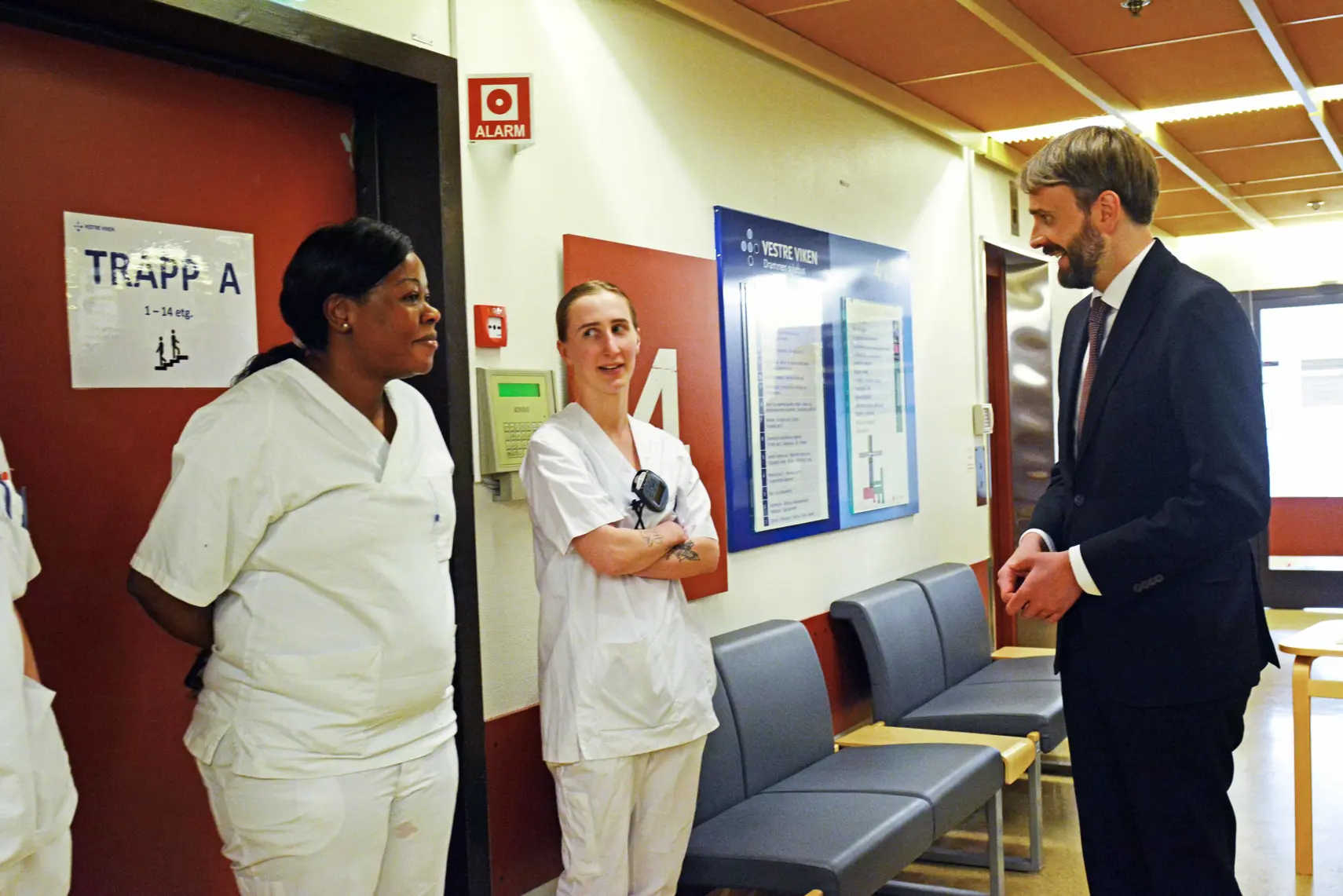 Noen forretningsfolk snakker