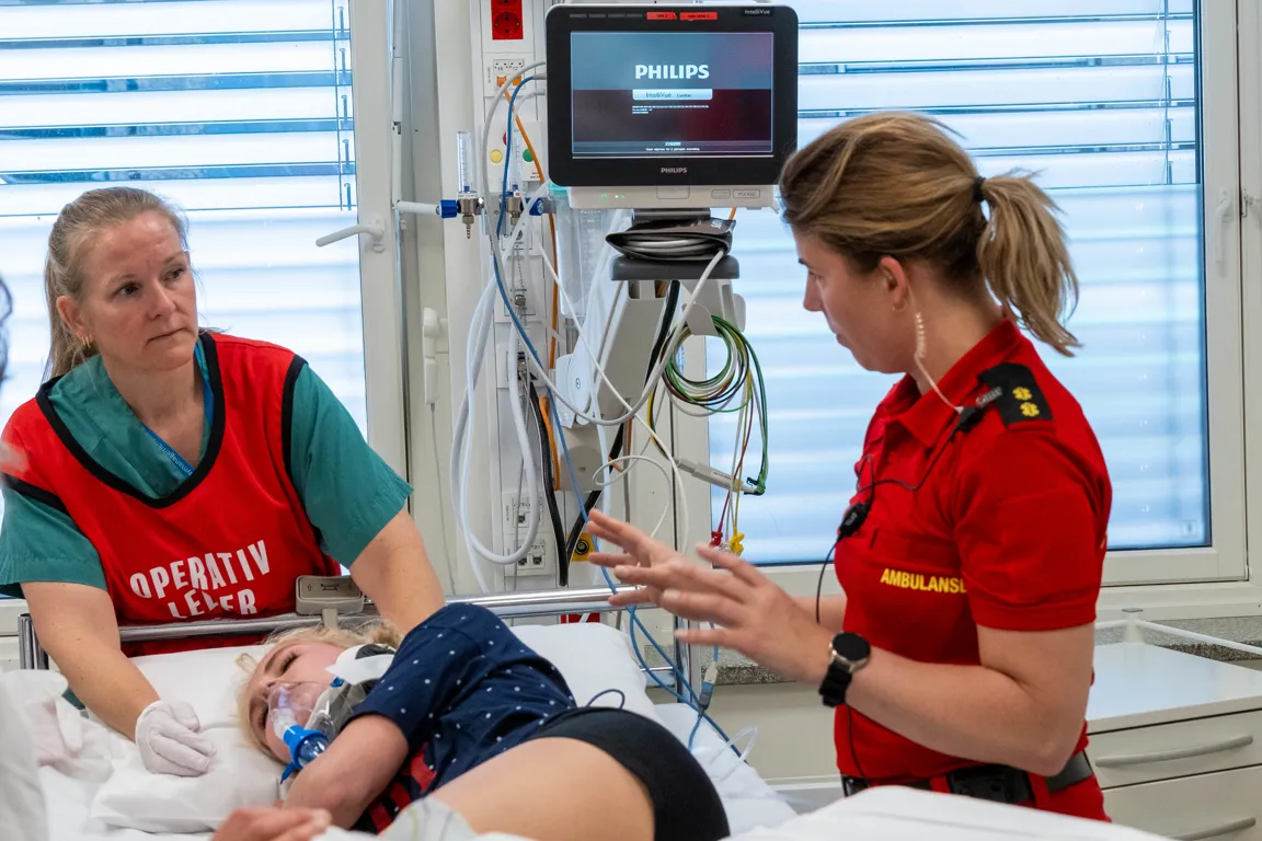 En person i en sykehusseng