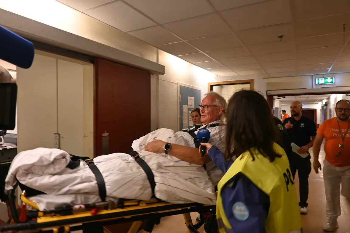 En person i en sykehusseng