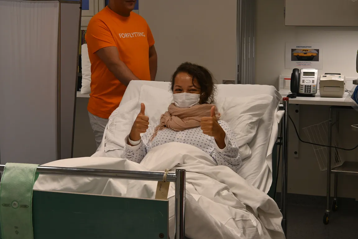 En person i en sykehusseng