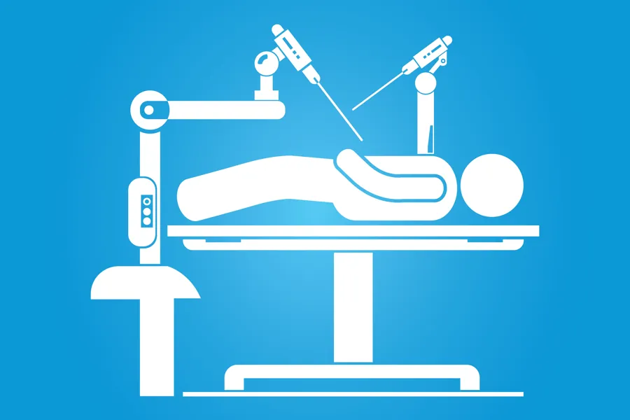 Et medisinsk symbol med en persons hånd som holder en sprøyte