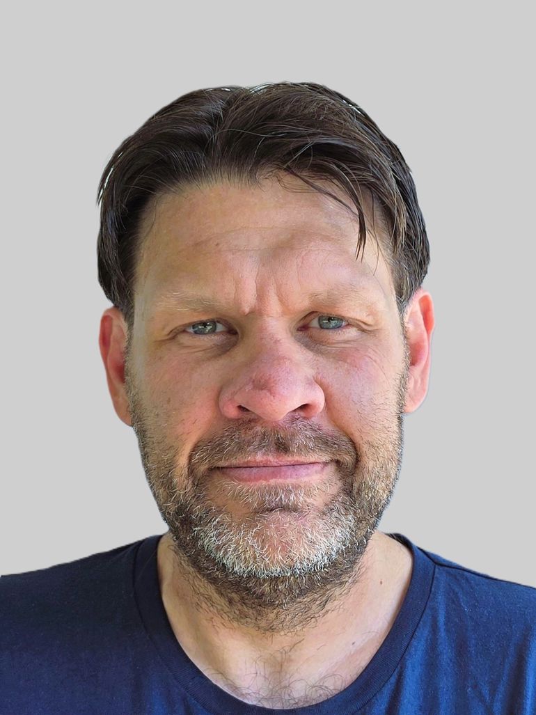 En mann med skjegg